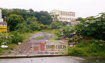 Chácara / sítio à venda no Parque Santa Teresa, Carapicuíba 