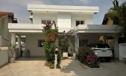 Casa de Condominio em São Paulo II  -  Cotia (cod. 655)