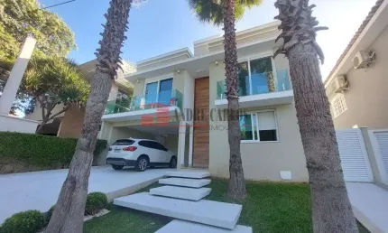 Casa de Condominio em Alphaville  -  Santana de Parnaíba