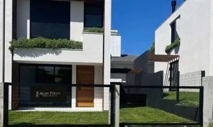 Casa com 2 quartos à venda na Rua Manoel De Amorim, 45, Macacu, Garopaba