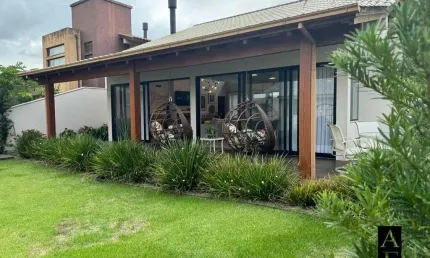 Casa com 4 quartos à venda na Rua Maria Carolina, 564, Ambrósio, Garopaba