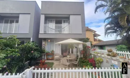 Casa com 2 quartos à venda na Rua Viúva Maria Antonia Dos Santos, 1215, Pinguirito, Garopaba
