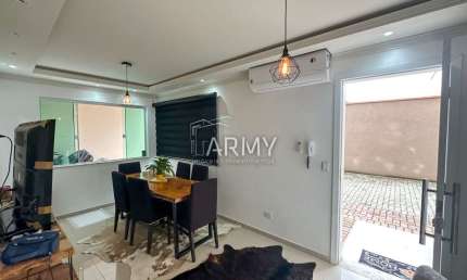 Casa com 3 quartos à venda na Rua Desembargador Ermelino de Leão, 465, Oceania, Paranaguá, 95 m2 por R$ 619.000