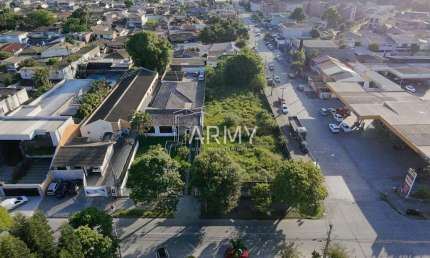 Terreno comercial para alugar na Avenida Gabriel de Lara, 985, Leblon, Paranaguá por R$ 6.900