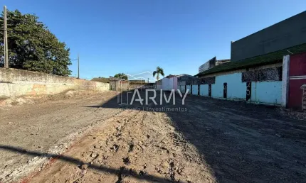 Terreno comercial à venda na Rua Prefeito Roque Vernalha, 1211, Vila Paranaguá, Paranaguá por R$ 890.000