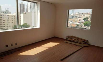 Sala comercial à venda no Cambuci, São Paulo , 33 m2 por R$ 360.638
