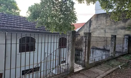 Casa com 2 quartos à venda na Vila Irmãos Arnoni, São Paulo  por R$ 350.000