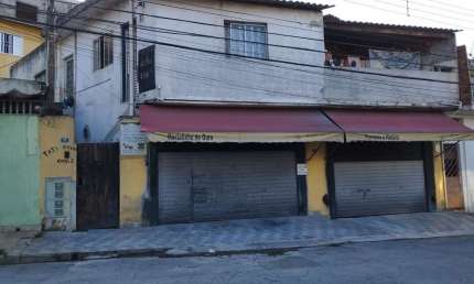 Casa à venda em Guarulhos-SP  6 quartos, 4 banheiros, 218m² no Jardim Las Vegas - Imperdível!