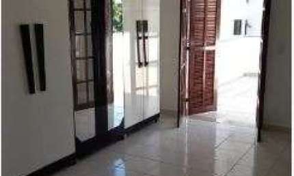 Casa com 2 quartos para alugar na Vila Mariza Mazzei, São Paulo , 100 m2 por R$ 3.300