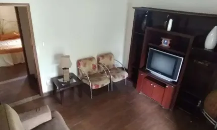 Casa com 3 quartos à venda na Vila Galvão, Guarulhos  por R$ 800.000