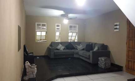 Casa com 5 quartos à venda no Tremembé, São Paulo  por R$ 640.000