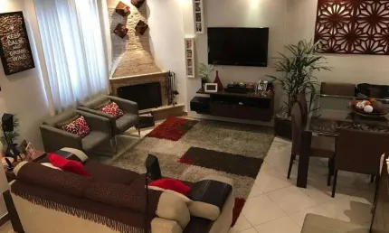 Casa com 4 quartos à venda na Vila Pedra Branca, São Paulo , 195 m2 por R$ 900.000
