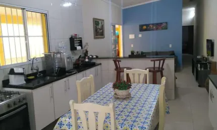 Casa em condomínio fechado com 2 quartos à venda no Jardim Umuarama, Itanhaém  por R$ 290.000
