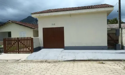 Casa com 2 quartos à venda no Massaguaçu, Caraguatatuba , 200 m2 por R$ 310.000