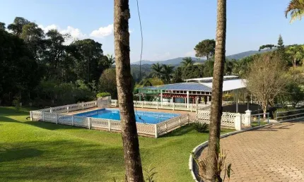 Sítio escriturado à venda - 27 mil metros em Terra Preta Mairiporã SP