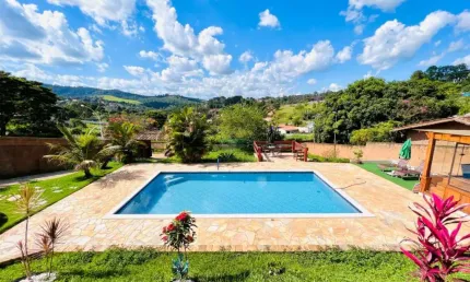 Bela e Ampla Chácara à venda com 1.500,00mts² em Atibaia/SP!