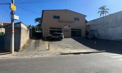 Salão comercial disponível para locação em Terra Preta, Mairiporã/SP