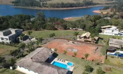 Chácara em condomínio à venda em Bragança Paulista/SP