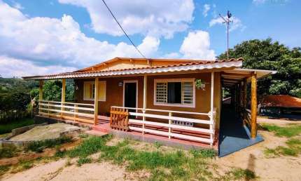 Chácara 03 Dormitórios à venda - 2.160,00 mts² em Mairiporã -SP!