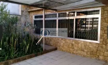 Lindo sobrado 3 dormitórios 2 vagas no Jardim Brasilia  Aceita permuta
