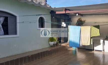 Linda Casa 2 dormitórios, 3 vagas com edícula na Vila Antonieta