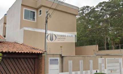 Lindo Sobrado em Condomínio Fechado Próximo ao Parque do Carmo