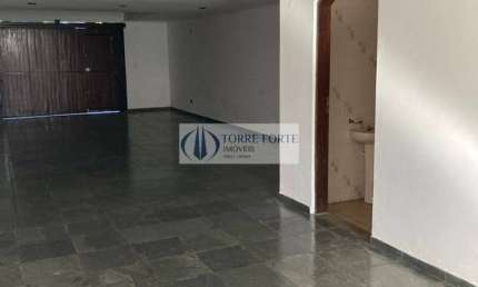 Lindo sobrado 3 dormitorios,1 suíte, 5 vagas com uma edícula nos fundos