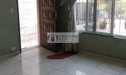 Casa com 3 dormitórios, 1 suíte, 2 vagas na Vila Formosa