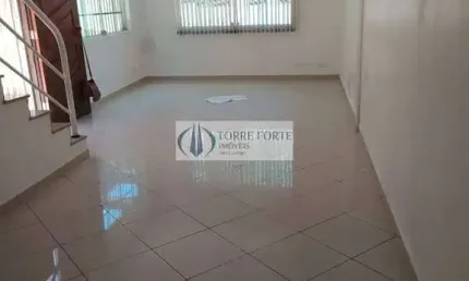 Sobrado 3 dormitórios, 2 vagas, 120 m2, na Vila Zelina
