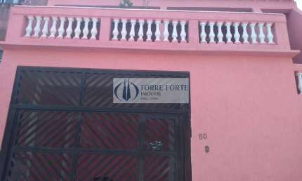 Casa Assobradada com 4 dormitórios, 1 suíte, 2 vagas de garagem, Demarchi