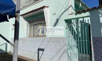 Casa com 2 dormitórios 3 banheiros na Quarta Parada