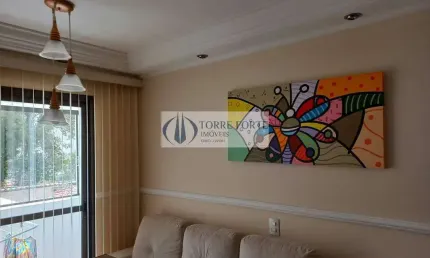 Lindo apartamento 2 dormitórios e  1 vaga no Baeta Neves