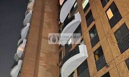 Apartamento 2 dormitórios 1 suite e 2 vagas  Tatuapé