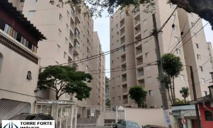 Lindo apartamento 2 dormitórios 1 vaga e com varanda vila ema
