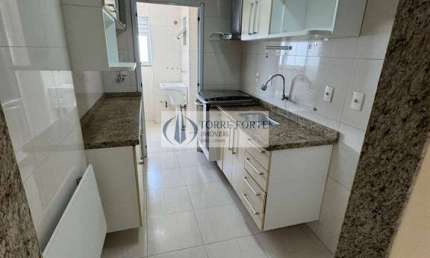 Apartamento com 3 dormitorios , 2 vagas no Jd.Maringa Itaquera