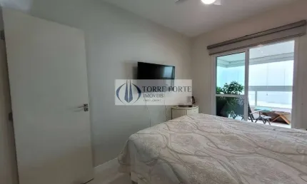 Maravilhoso apartamento 3 dormitórios, 1 suíte, 2 vagas frente para o Mar