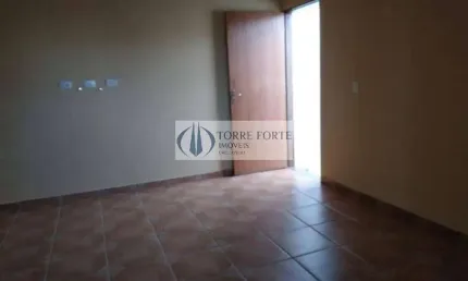 Casa Terrea com  5 dormitorios 1 suite 4 vagas de garagem na Vila Nhocune