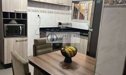 Sobrado com 4 dormitorios 2 vagas de garagem na Vila Talarico