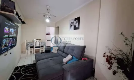 Lindo apartamento 1 dormitório, 1 vaga a 50 metros da praia