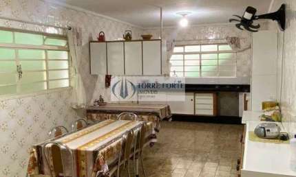 Sobrado com 3 dormitorios 1 suite 3 vagas ,Churrasqueira na Parada Inglesa.