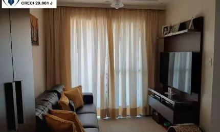 Apartamento com 2 dormitórios no Jardim Imperador. Aceita Permuta !!