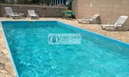 Sobrado em condominio com sacada ,2 dormitorios 1 vaga na vila industrial.