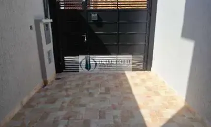 Sobrado Novo com 2 dormitorios 1 vaga de garagem no Lajeado.