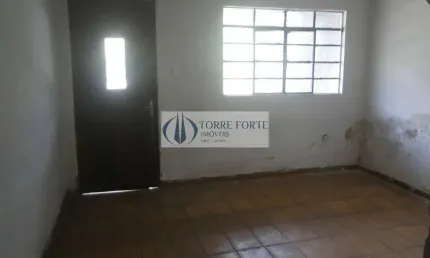 Sobrado 2 dormitórios com vaga no Jardim Vila Formosa