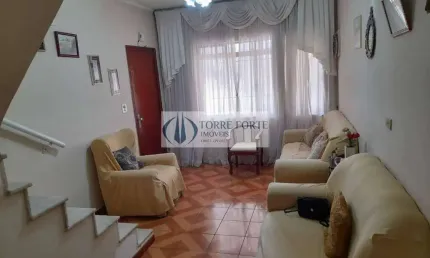 Sobrado na Vila Formosa com 2 dormitórios, 2 banheiros e 2 vagas cobertas