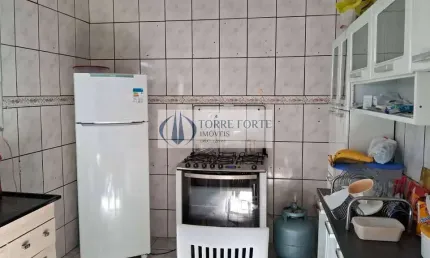 Casa com 2 dormitorios sem vaga de garagem na Vila Carrão .