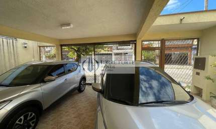 Casa 3 dormitórios, 1 suíte, 3 moradias, 2 vagas, no Jardim Arize