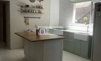 Lindo Sobrado 2 dormitórios, 2 vagas Fino Acabamento na Vila Daysy (zn)