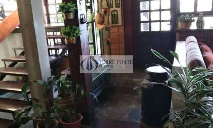 Chácara com 3 dormitórios várias vagas e casa de caseiro em Jundiaí