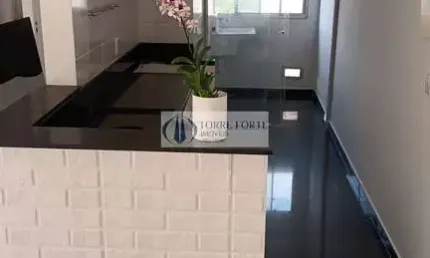 Oportunidade! Apartamento Reformado 2 Dormitórios, 1 Vaga na Vila Curuça